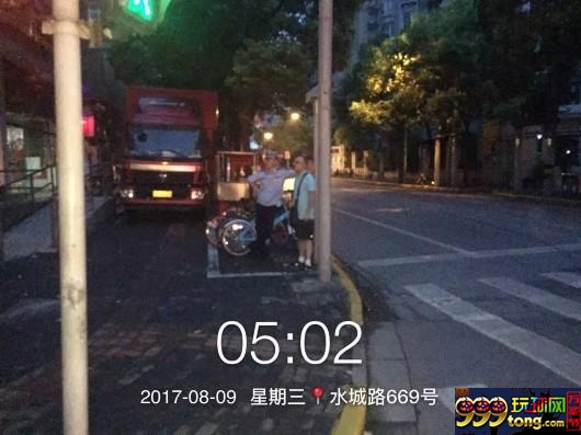 彩市新闻：百余街头彩票亭被连夜拆除 未来将