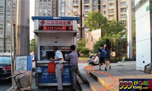 彩市新闻：百余街头彩票亭被连夜拆除 未来将
