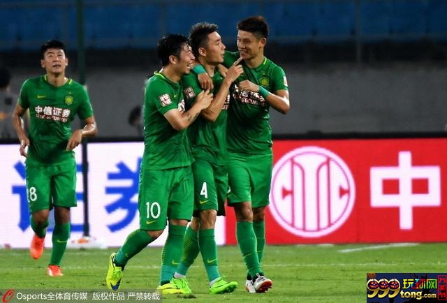 玩球综述：恒大3球大胜泰达 京鲁大战2-2握手言和