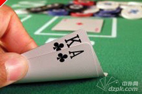 扑克新闻：拿到AK 遭遇干牌面你要如何应对？