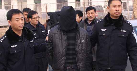 玩球网报：痴迷彩票输光家底，夜半抢劫终入牢狱