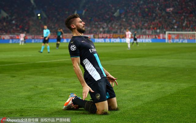 玩球赛报：欧冠-阿森纳3-0连续16年晋级 吉鲁戴帽立头功