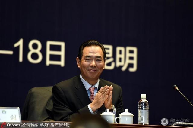 玩球网报：一直在考虑归化球员 管足球成就感少