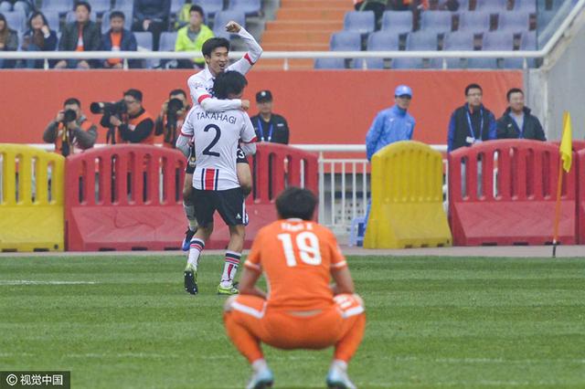 玩球赛报：鲁能1-4不敌首尔遭亚冠首败 德扬破门阿德2球