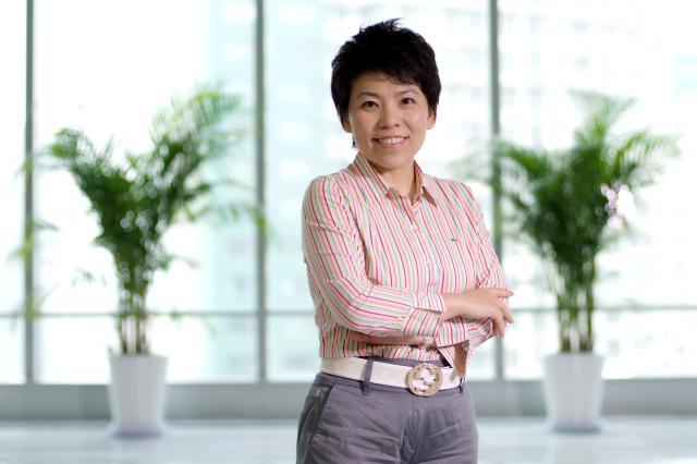 玩球头条：邓亚萍离职人民日报 自主创业投身中国体育产业