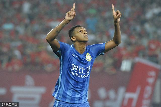 玩球赛报:主场首败!10人上港1-2苏宁 拉米破门若制胜球