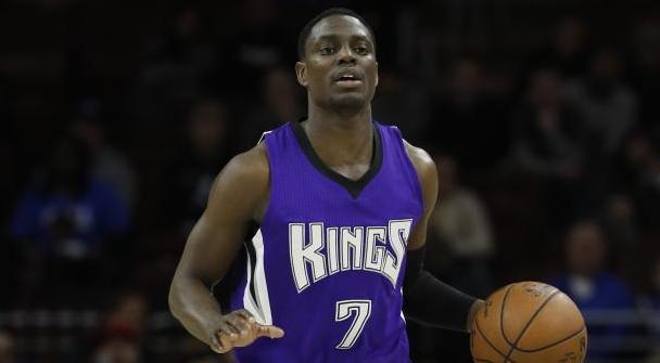 玩球网报：NBA开罚单重罚国王主控 家暴禁赛8场损失38万