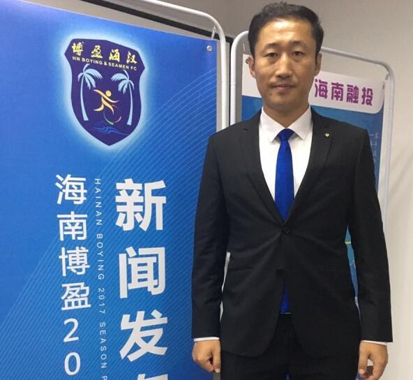 玩球网报：前国足队长复出！37岁季铭义出任老总还当球员