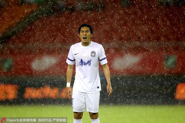 玩球资讯：李本舰强奸未遂被捕？ 泰达：震惊！正在核实