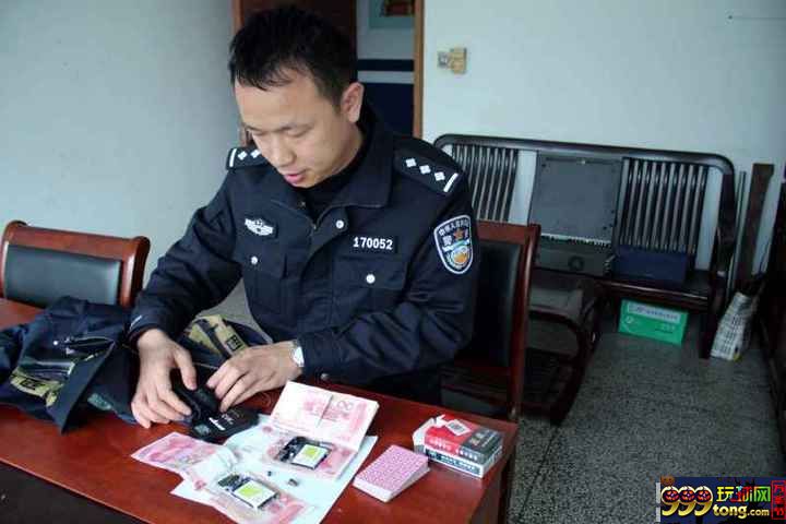 博彩资讯：高科技“出老千”神器曝光 操控开关清晰可见